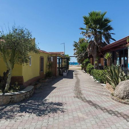 Napeto Village Pizzo  Exterior photo